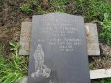 image of grave number 684610